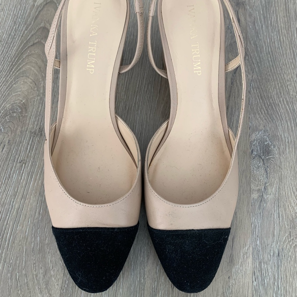 Nude/black two-tone sling-back pumps